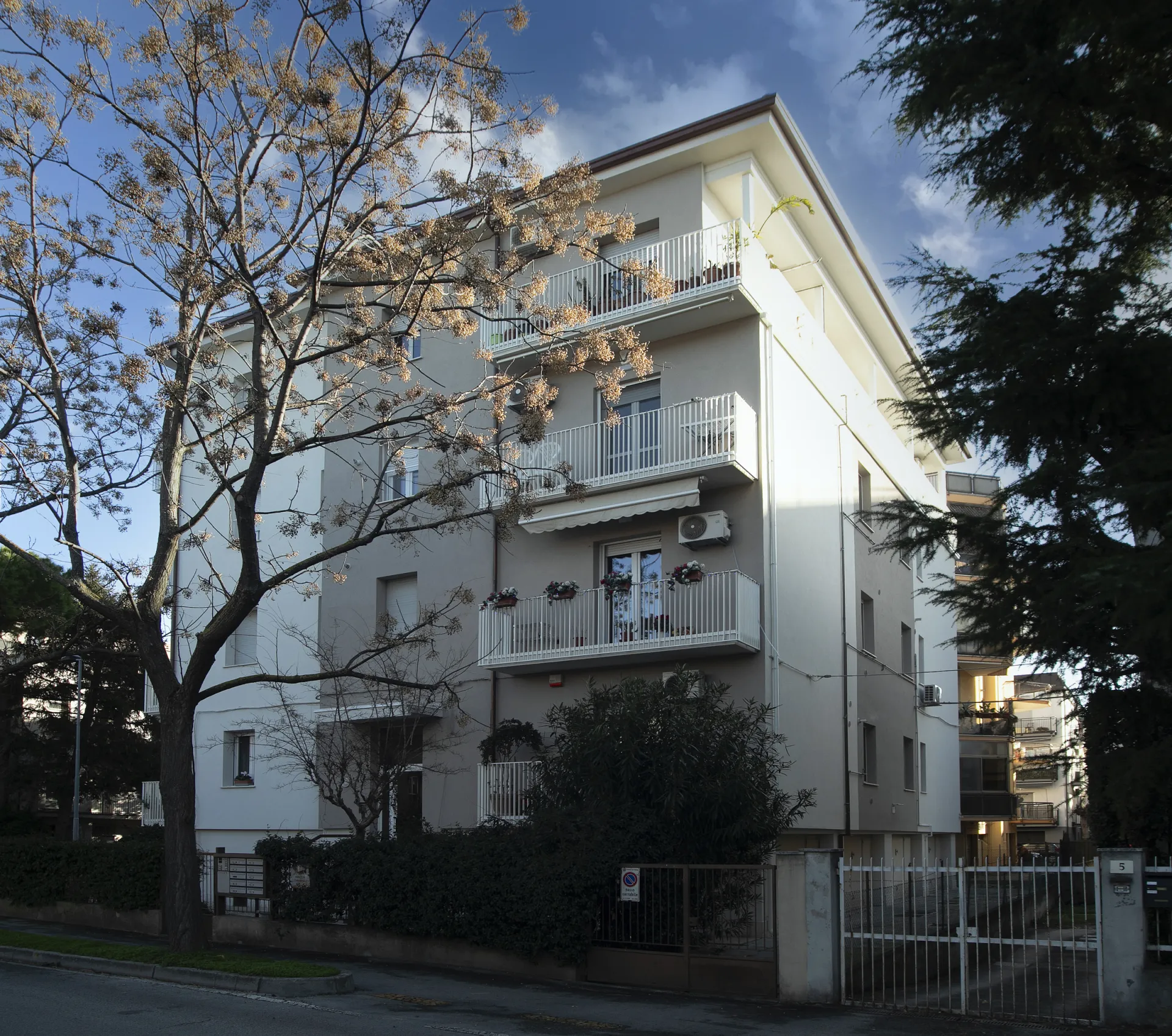 Condominio Via Borgatti