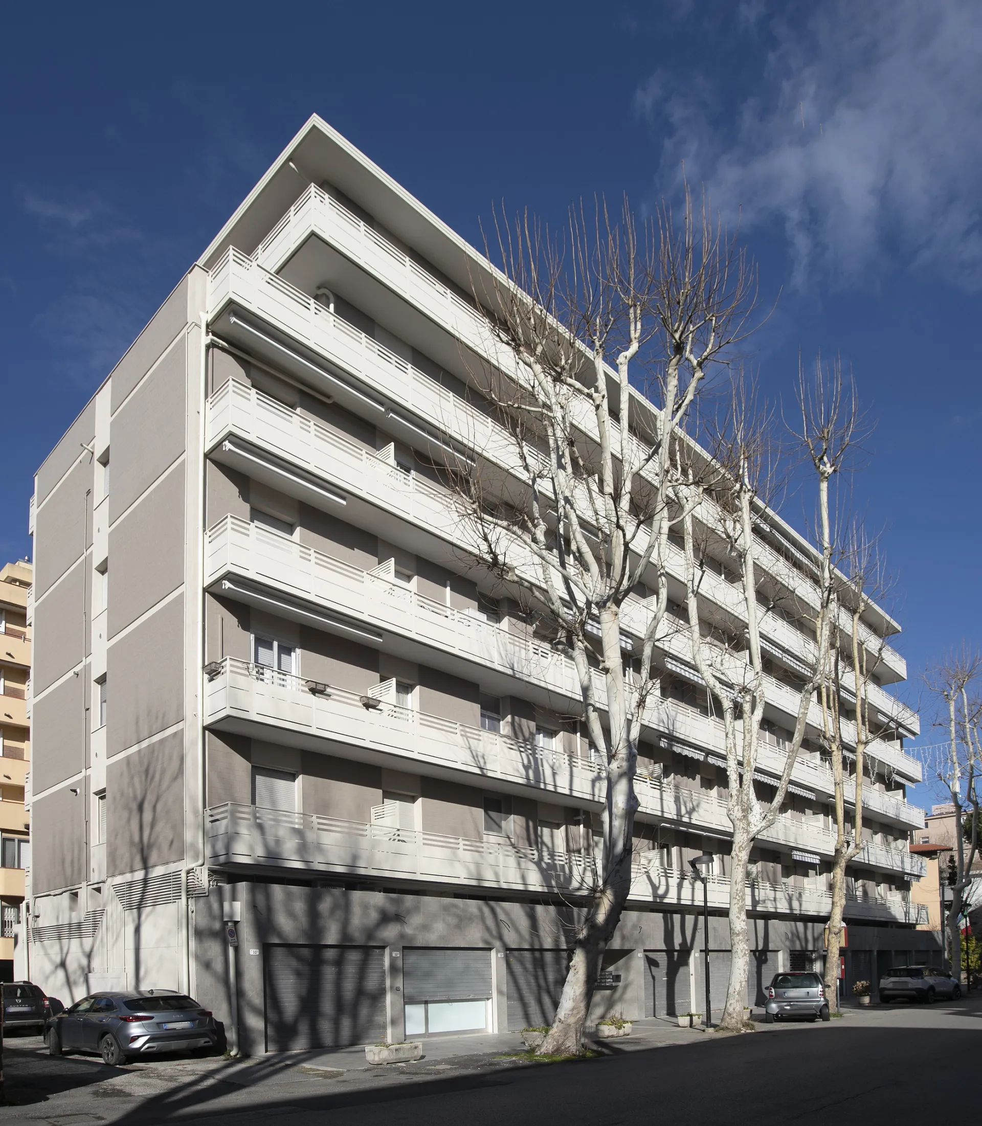Condominio Via Lucio Lando